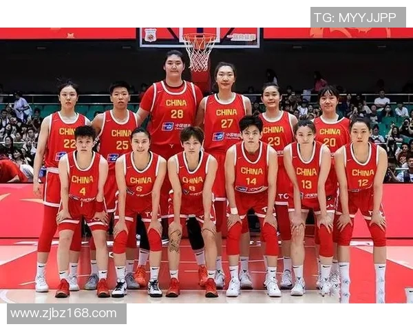 女篮澳大利亚强势出击朝鲜队全力以赴争夺胜利荣耀